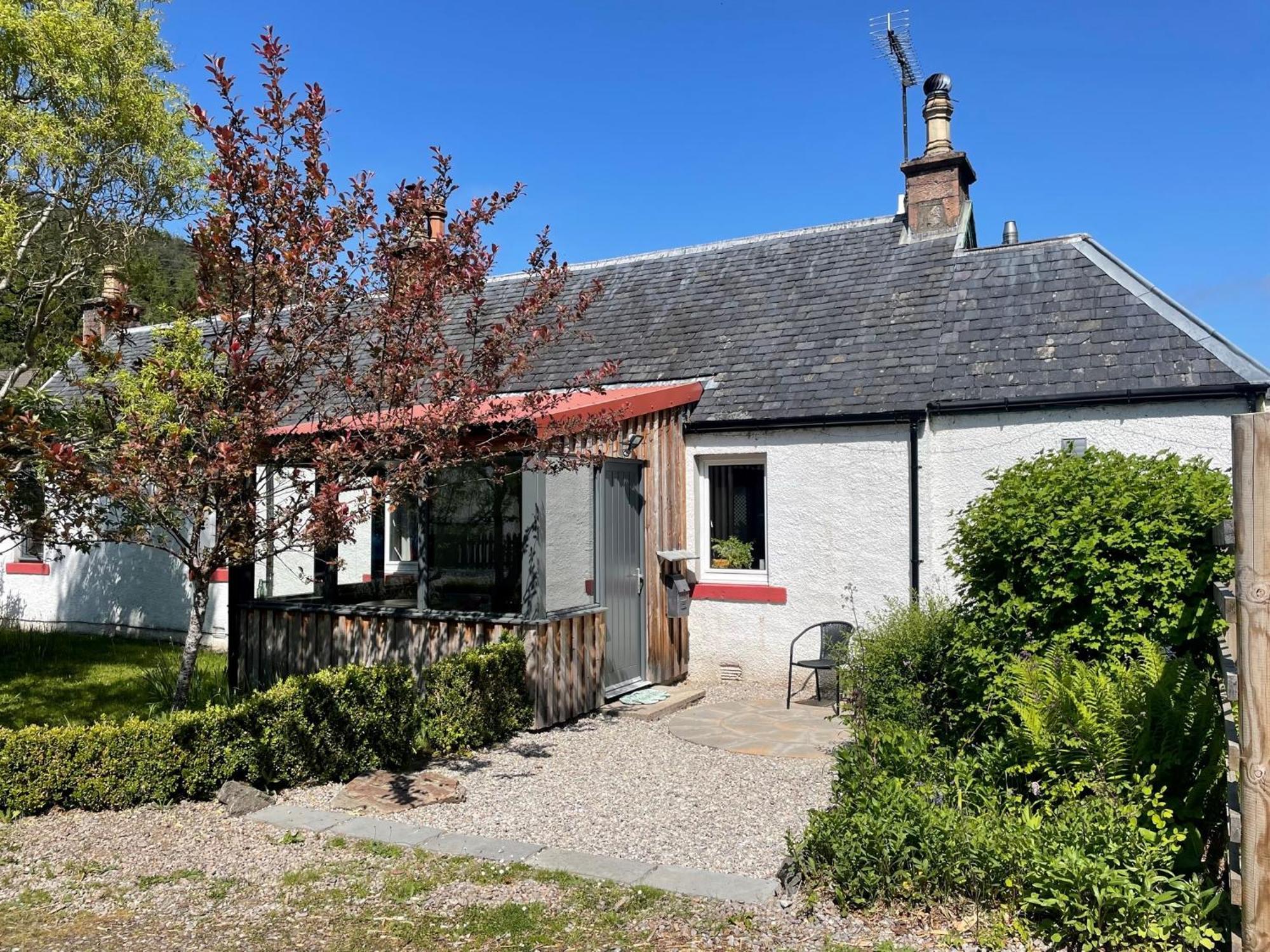 One Bed Cosy Highland Cottage Near באולי מראה חיצוני תמונה
